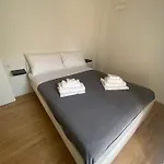 E.g. House 밀라노
