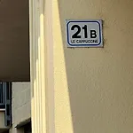 Santa Giulia Apartment *