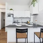 Apartment I Host - Broni 21 Mailand