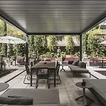 Отель Fifty House