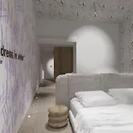 The Glamore Duomo 5* Milan