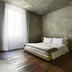 Palazzo Segreti 4* Milánó