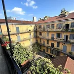 Sotto Il Bosco Verticale House