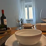 Modern And Comfortable Near The Subway * Mediolan