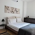 Modern And Comfortable Near The Subway * Mediolan