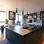 شقة Luxury In Bosco Verticale Isola ميلان