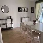Luminoso Trilocale Affori Centro Apartman *