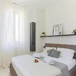 The Rent - Lovely Two-room In Porta Romana Appartamento *