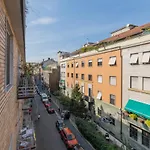 Ihost - Niccolini 21 * 밀라노