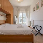 Apartament Youhosty - Zuretti42 Mediolan