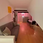 Attic דירה *