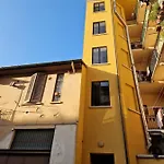 Apartmán Into The World