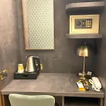 Отель Florence