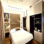 神话酒店 3*