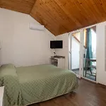 Piola Hotel 2*