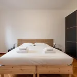 Apartament Guest Planet - Bicocca Mediolan