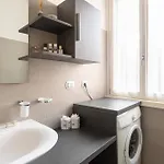 Adorable Centre, 2 Bd, 4 Guests *