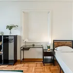 Chic Living - Porta Venezia 公寓