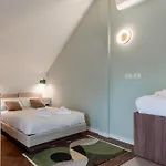 Appartement Stayeasy Argelati40 - Penthouse With 2 Bedrooms, 2 Bathrooms And Terrace - Navigli *