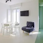 San Siro Blue Flat شقة