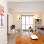 5 Giornate Con Terrazzo E Garage Privato Milan
