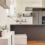 Life - Wi-fi & Smart Tv Lejlighed *