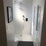 Bright 21 Station Apartment