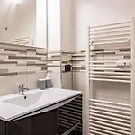 Guest Planet - Modern Flat M2 * ميلان