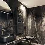 Yls Luxury *