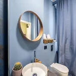 Gold & Platinum Garibaldi Executive Апартаменты