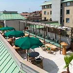 Отель Radisson Collection Hotel, Santa Sofia Милан