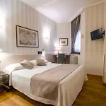Flora Hotell Milano
