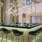ラディソン ブルー ホテル 4*