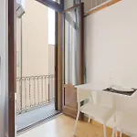 Guesthost - Magenta Long Let Apts Διαμέρισμα Μιλάνο