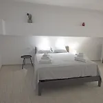 Appartement Loft La Sedia Rossa - Centro Storico *