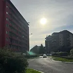 شقة Gambara Urban Flat - Stylish And Next To Metro ميلان