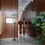 Gambara Urban Flat - Stylish And Next To Metro ميلان