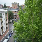 Inganni * Milán