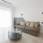 아파트 New Modern Flat 10 Minutes Walk From Station