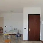 Villa4holydays - M1 Subway
