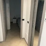 Appartement Bilocale Zona Navigli Milaan