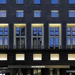 Hotel Armani Milan