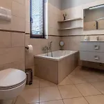 Design Experience Flat - 5 Min Loreto شقة ميلان