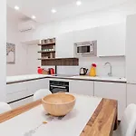 Apartamento Homeby, Casa Isella *