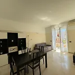 Lorenteggio Urban - Affitti Brevi Italia Апартаменты