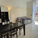Апартаменты Lorenteggio Urban - Affitti Brevi Italia