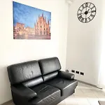 Appartement Bilocale Zona Navigli *