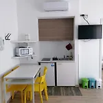 アパート Residenza Via Ripamonti 514 ミラノ