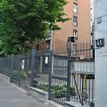 Διαμέρισμα Portello Flat With Balcony *