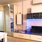 Yr - Navigli Διαμέρισμα
